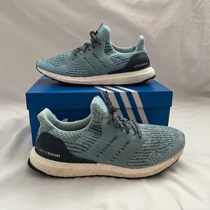 Adidas UltraBoost 3.0 Womens Size 10 Icey Blue Lace Up Running Shoes S82055